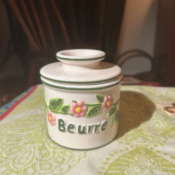 Classic ceramic Butter Bell, raised painted wording BUTTER in French & English - Picture 9 of 12